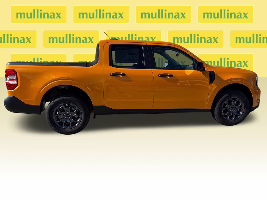 2026 Orange Fury Metallic Tri-Coat Ford Maverick XLT FWD Truck