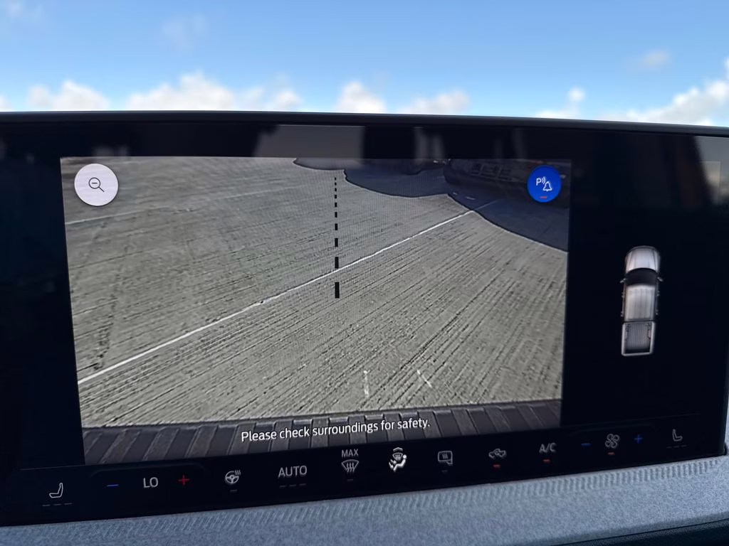 2026 Orange Fury Metallic Tri-Coat Ford Maverick XLT FWD Truck