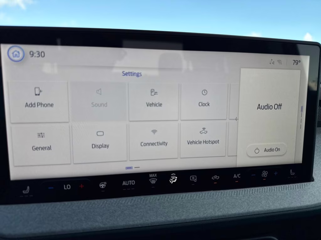 2026 Orange Fury Metallic Tri-Coat Ford Maverick XLT FWD Truck