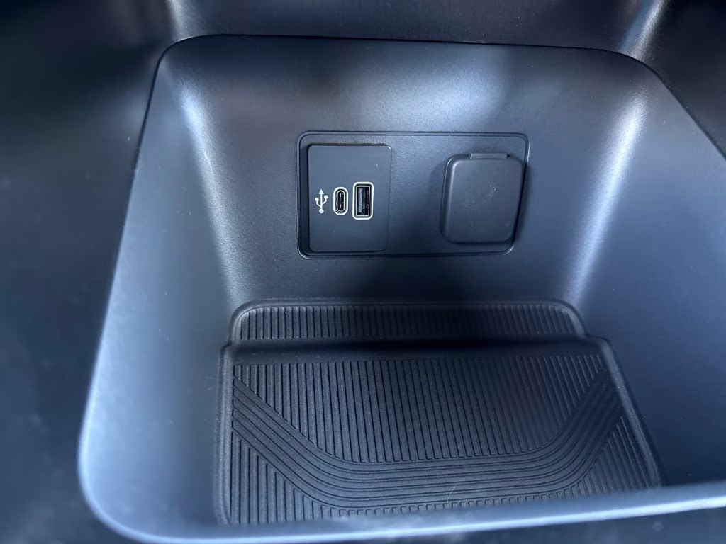 2026 Agate Black Metallic Ford Explorer ST-Line RWD SUV