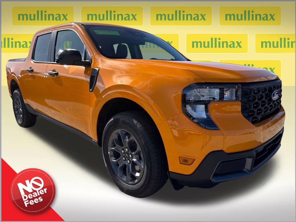 2026 Orange Fury Metallic Tri-Coat Ford Maverick XLT FWD Truck