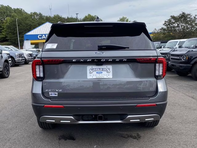2026 Gray Metallic Ford Explorer Active RWD SUV