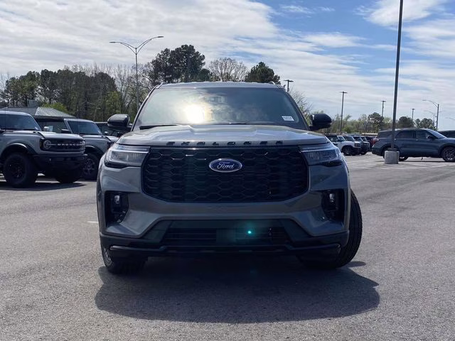 2026 Gray Metallic Ford Explorer ST-Line RWD SUV