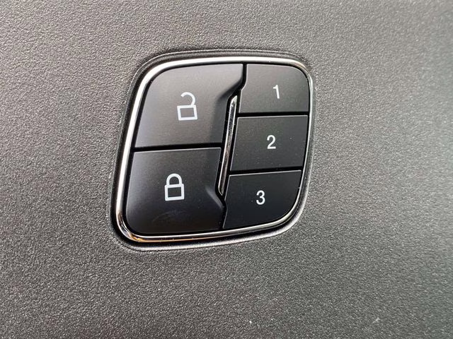 2026 Orange Fury Metallic Tri-Coat Ford Bronco Sport Badlands 4X4 SUV