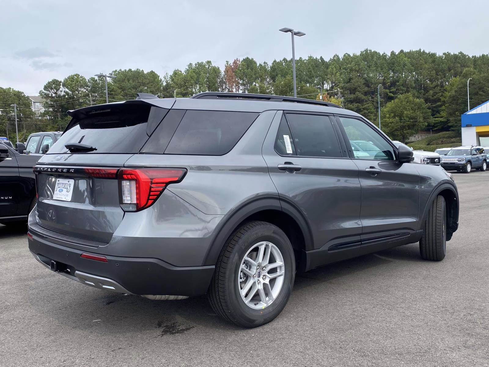 2026 Gray Metallic Ford Explorer Active RWD SUV