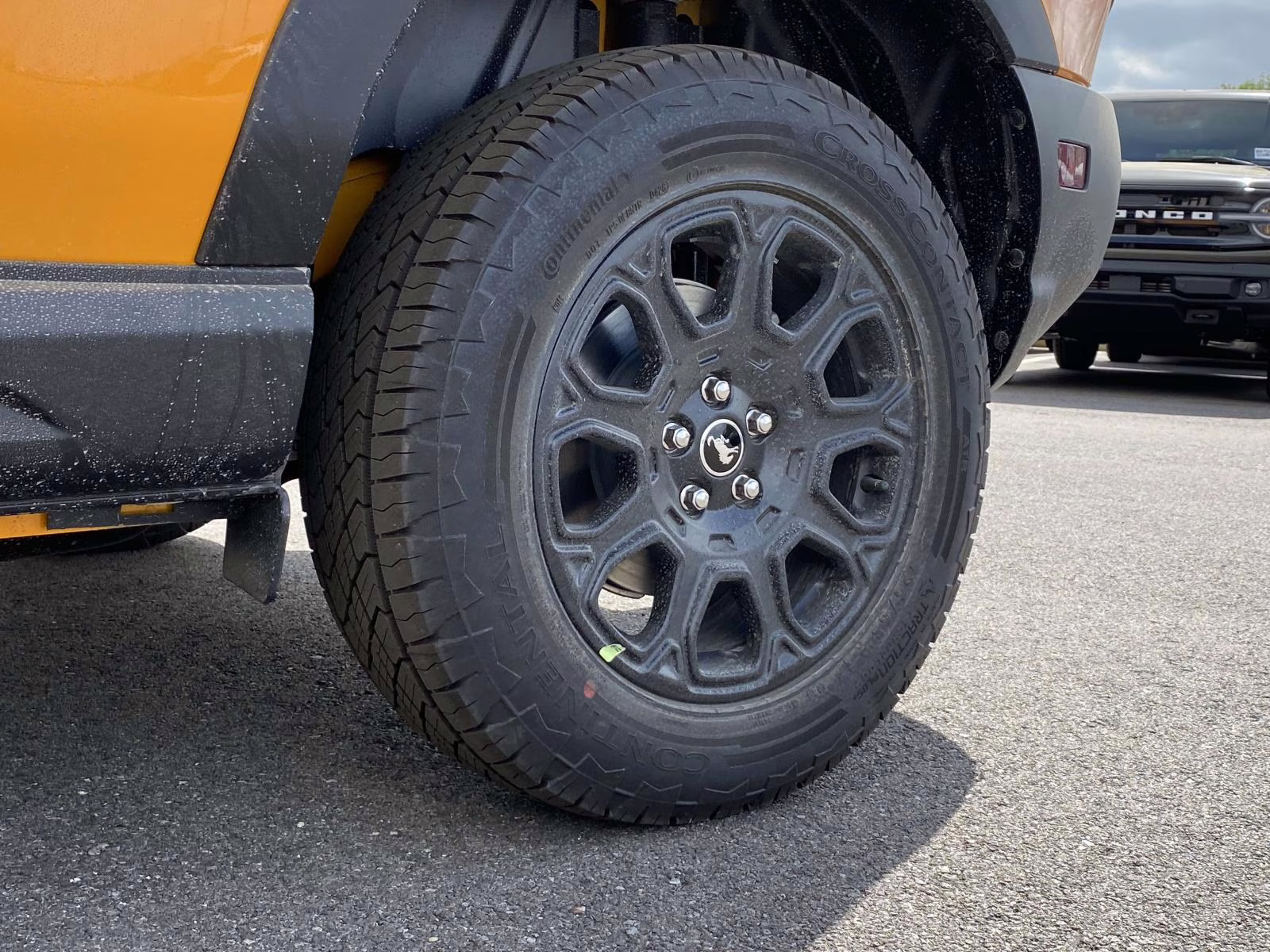 2026 Orange Fury Metallic Tri-Coat Ford Bronco Sport Badlands 4X4 SUV