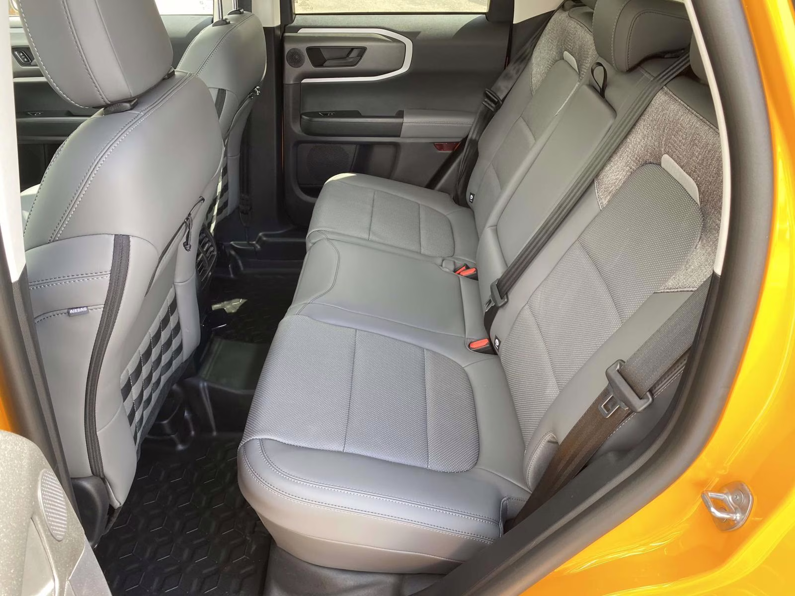 2026 Orange Fury Metallic Tri-Coat Ford Bronco Sport Badlands 4X4 SUV