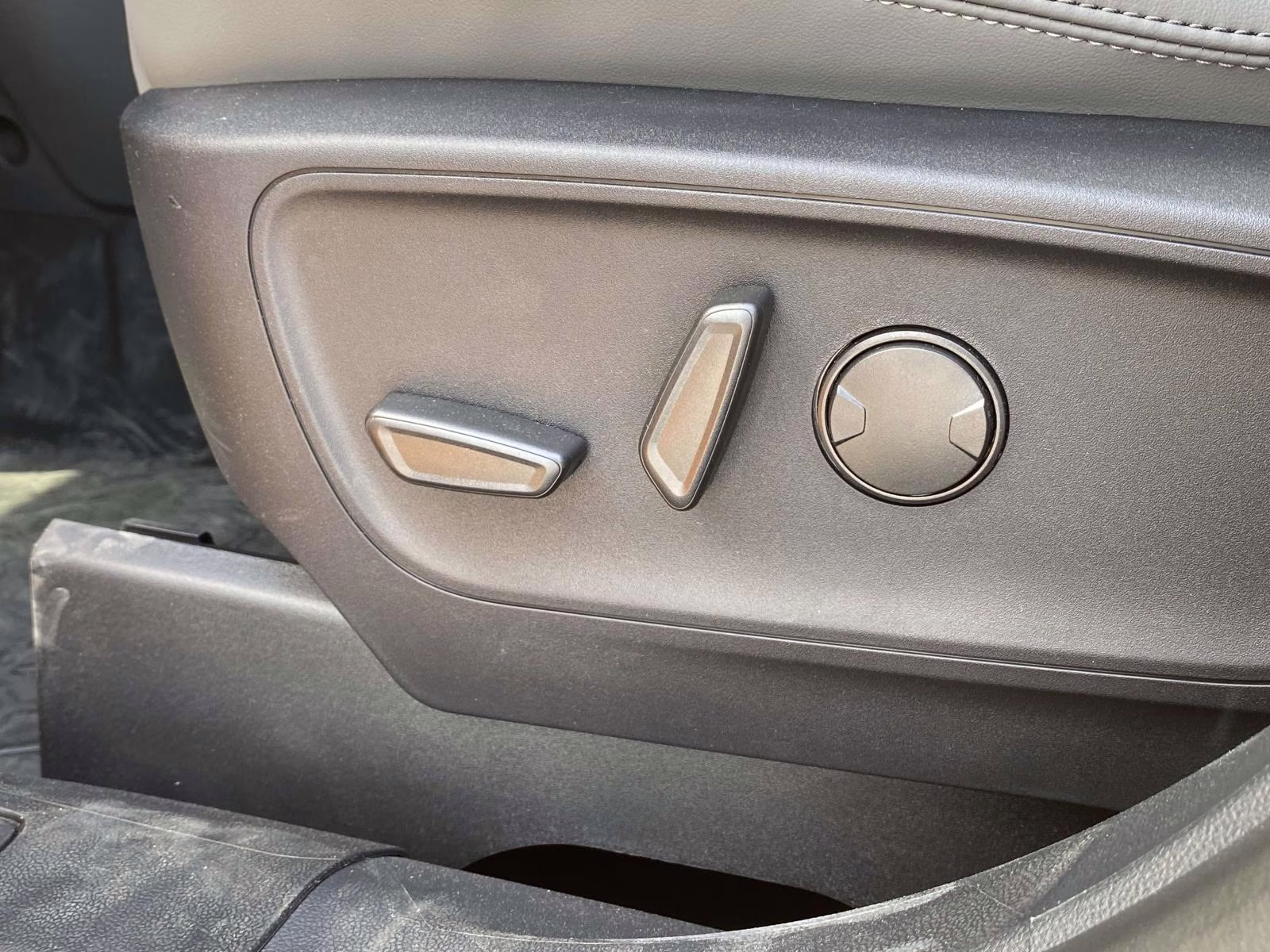 2026 Orange Fury Metallic Tri-Coat Ford Bronco Sport Badlands 4X4 SUV