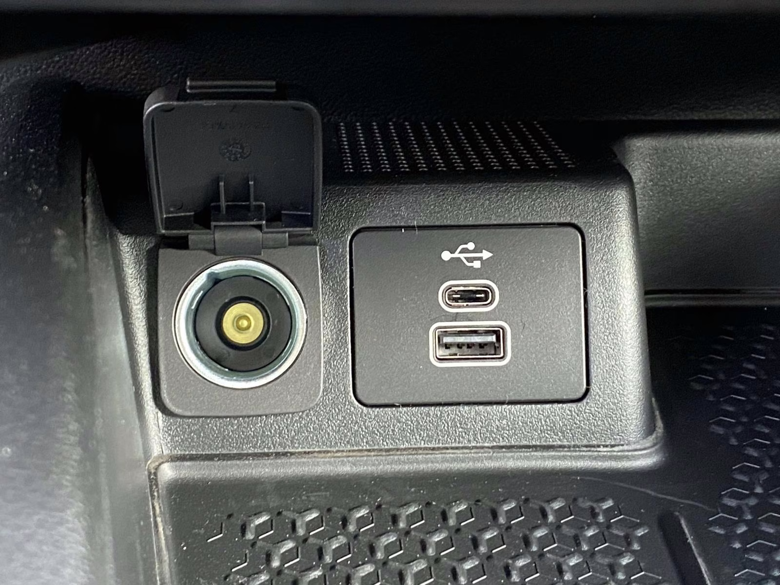 2026 Orange Fury Metallic Tri-Coat Ford Bronco Sport Badlands 4X4 SUV