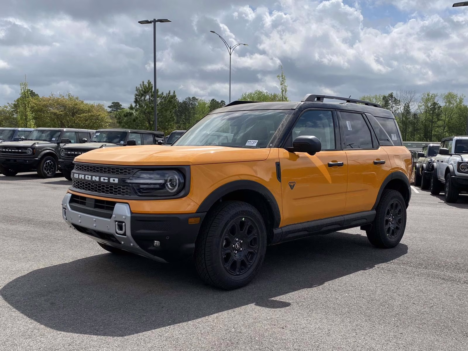 2026 Orange Fury Metallic Tri-Coat Ford Bronco Sport Badlands 4X4 SUV