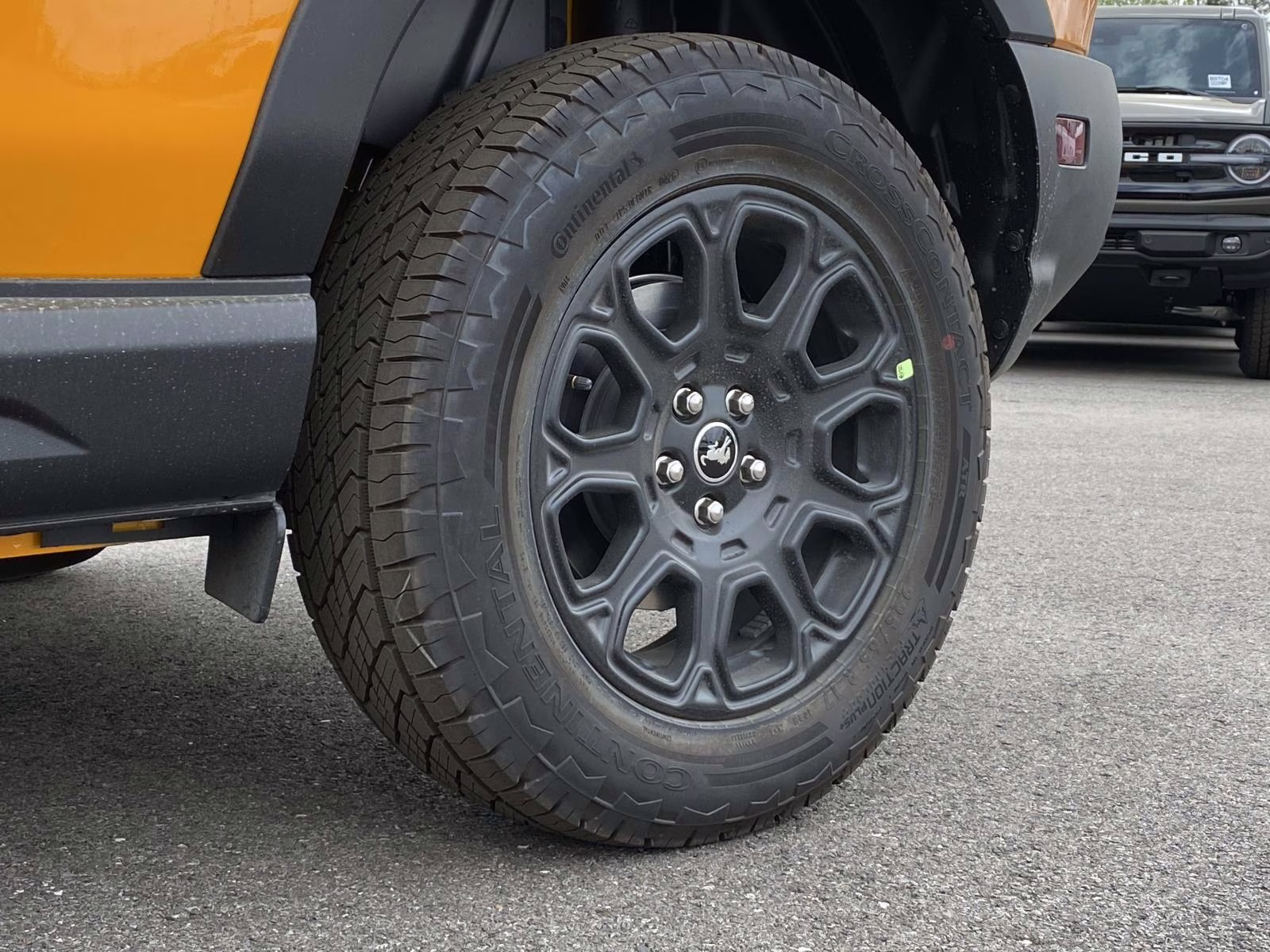 2026 Orange Fury Metallic Tri-Coat Ford Bronco Sport Badlands 4X4 SUV