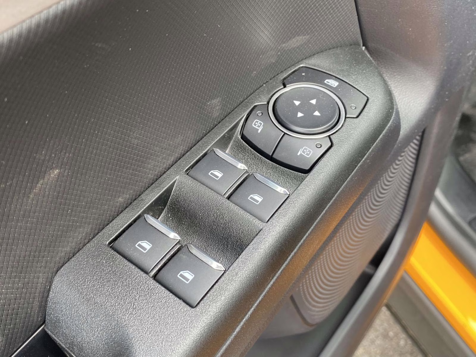 2026 Orange Fury Metallic Tri-Coat Ford Bronco Sport Badlands 4X4 SUV