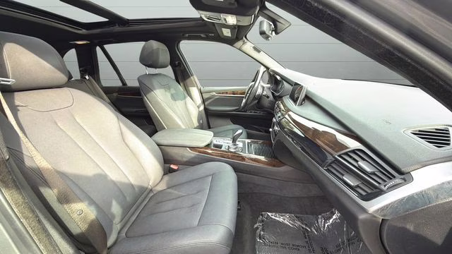 2018 Space Gray Metallic BMW X5 xDrive35i AWD SUV