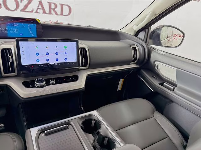 2026 Space Silver Metallic Ford Expedition Active RWD SUV