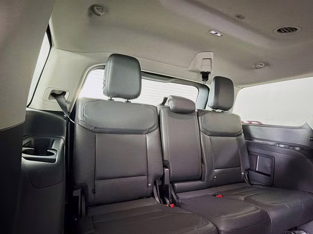 2026 Space Silver Metallic Ford Expedition Active RWD SUV