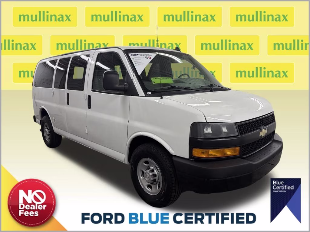 2019 Summit White Chevrolet Express 3500 LS RWD Van