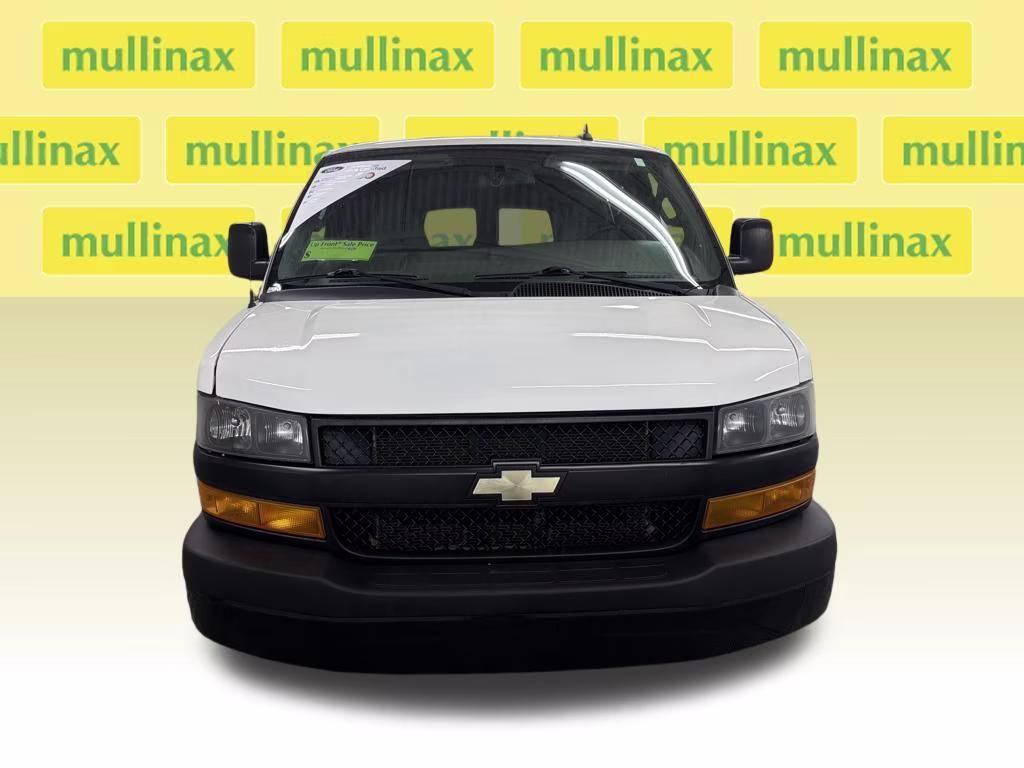 2019 Summit White Chevrolet Express 3500 LS RWD Van
