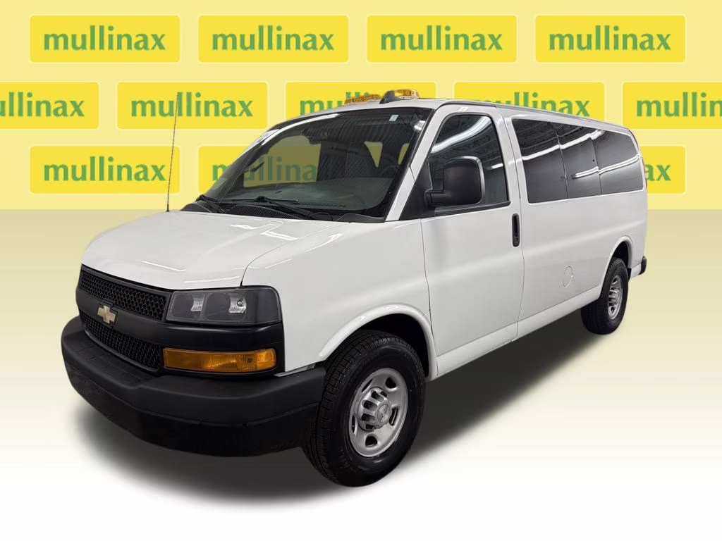 2019 Summit White Chevrolet Express 3500 LS RWD Van