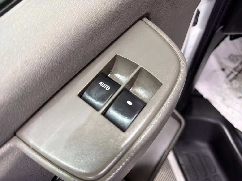 2019 Summit White Chevrolet Express 3500 LS RWD Van