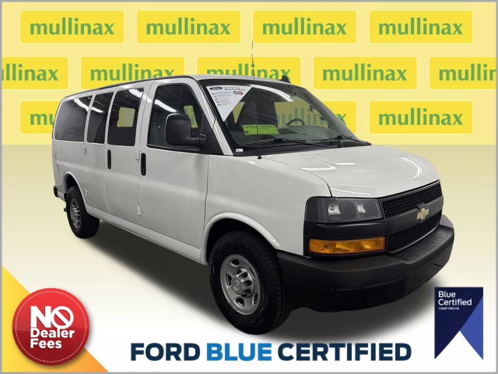 2019 Summit White Chevrolet Express 3500 LS RWD Van