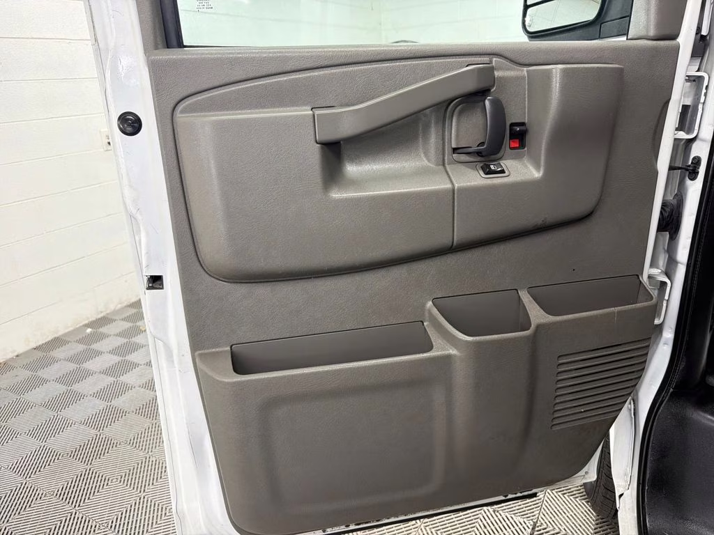2019 Summit White Chevrolet Express 3500 LS RWD Van