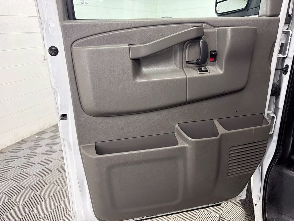 2019 Summit White Chevrolet Express 3500 LS RWD Van