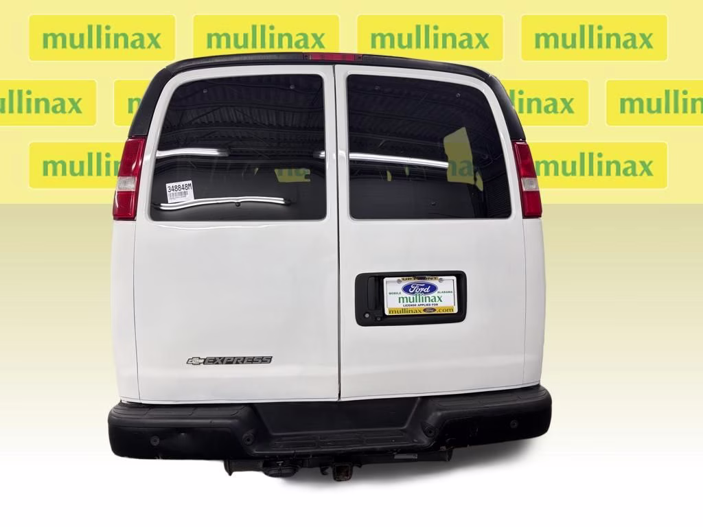 2019 Summit White Chevrolet Express 3500 LS RWD Van