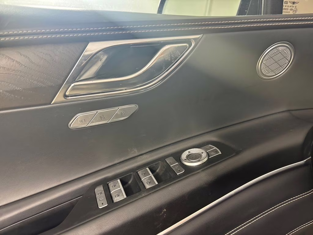 2024 Makalu Gray Genesis GV80 2.5T AWD SUV