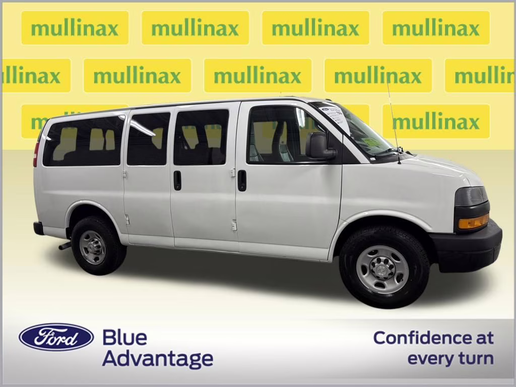 2019 Summit White Chevrolet Express 3500 LS RWD Van