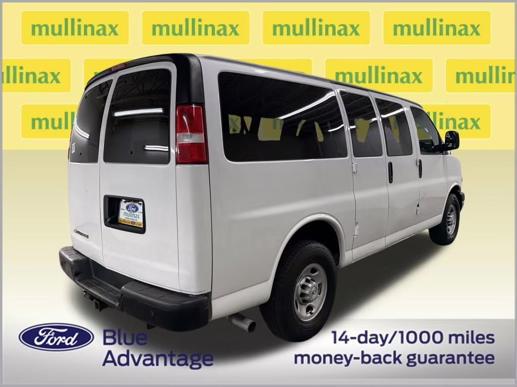 2019 Summit White Chevrolet Express 3500 LS RWD Van