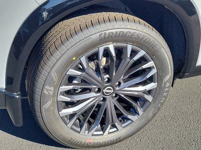 2026 Boulder Gray/Super Black Nissan Rogue Platinum AWD SUV