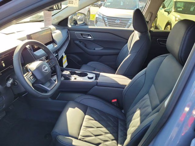 2026 Boulder Gray/Super Black Nissan Rogue Platinum AWD SUV