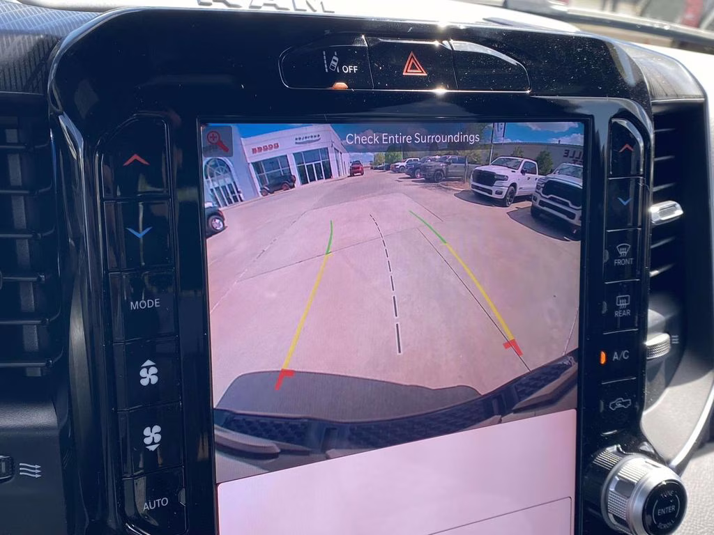 2026 Diamond Black Crystal Pearlcoat Ram 1500 Big Horn/Lone Star 4X4 Truck