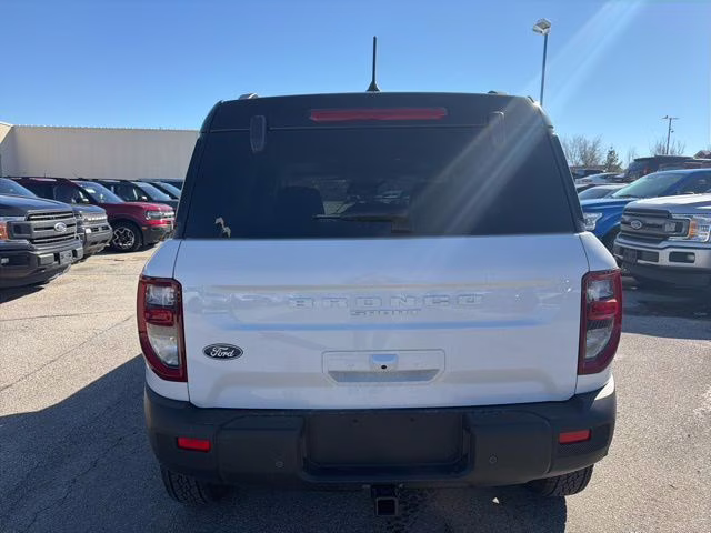 2026 Oxford White Ford Bronco Sport Badlands 4X4 SUV