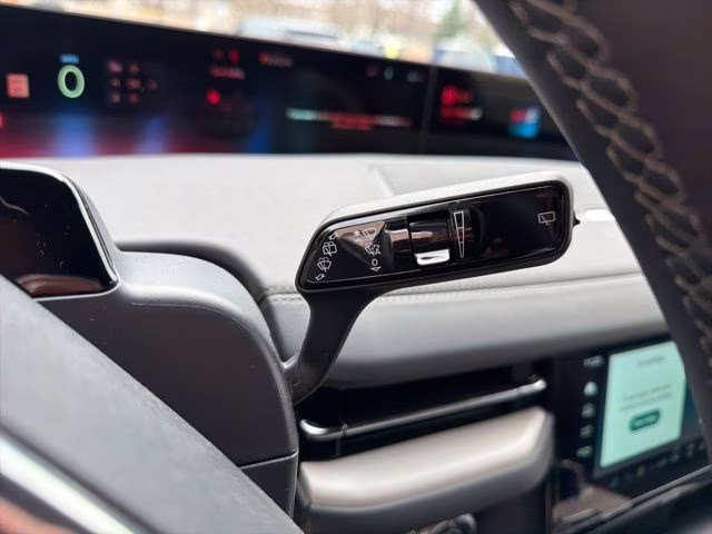 2026 Crystal White Metallic Clearcoat Lincoln Navigator Reserve 4X4 SUV