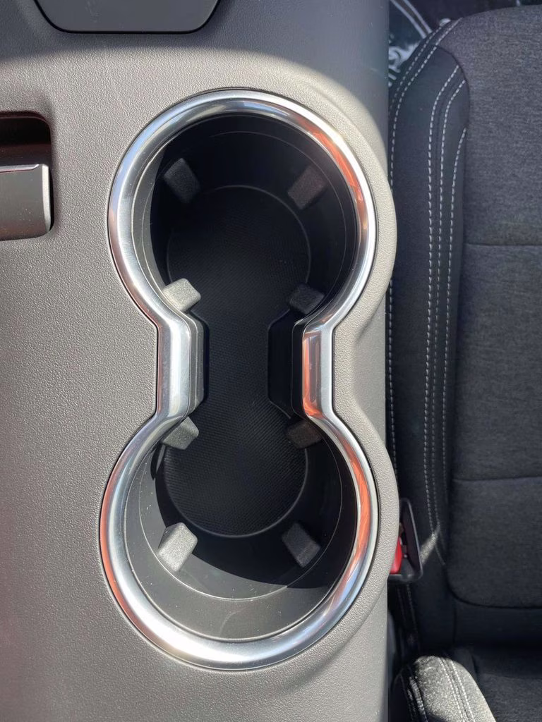 2026 Oxford White Ford Mustang EcoBoost RWD Coupe