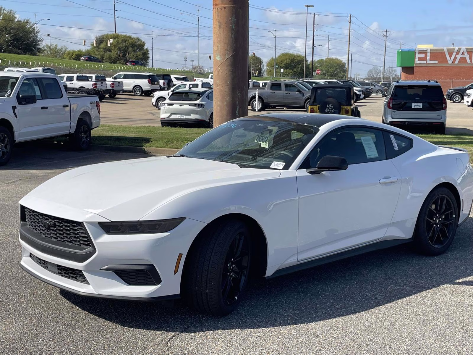 2026 Oxford White Ford Mustang EcoBoost RWD Coupe