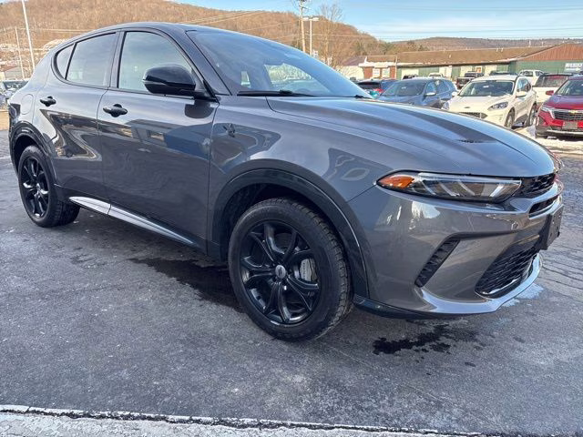 2024 Gray Dodge Hornet R/T Plus AWD SUV