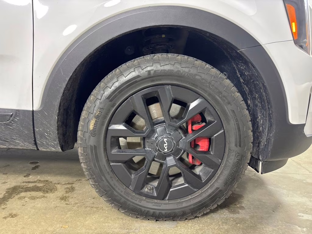 2024 Glacial White Pearl Kia Telluride SX-Prestige X-Pro AWD SUV