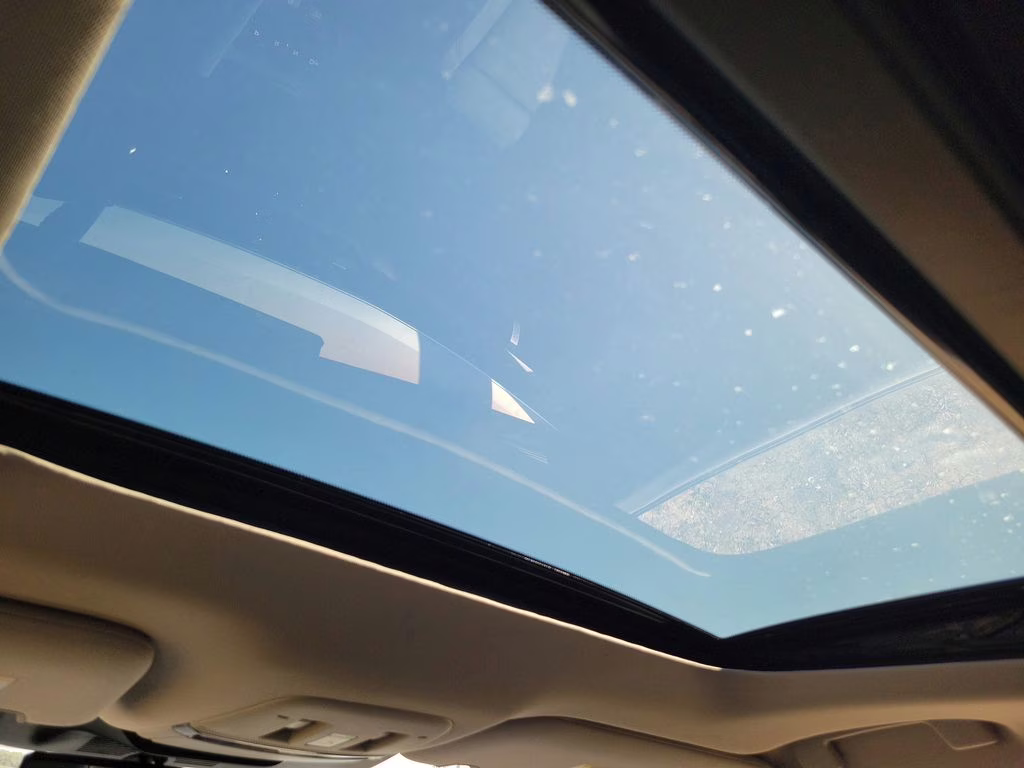2026 Everest White Pearl Tricoat Nissan Murano Platinum AWD SUV