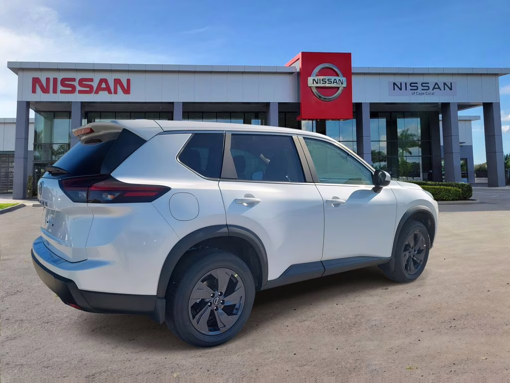 2026 Everest White Pearl Tricoat Nissan Rogue SV FWD SUV