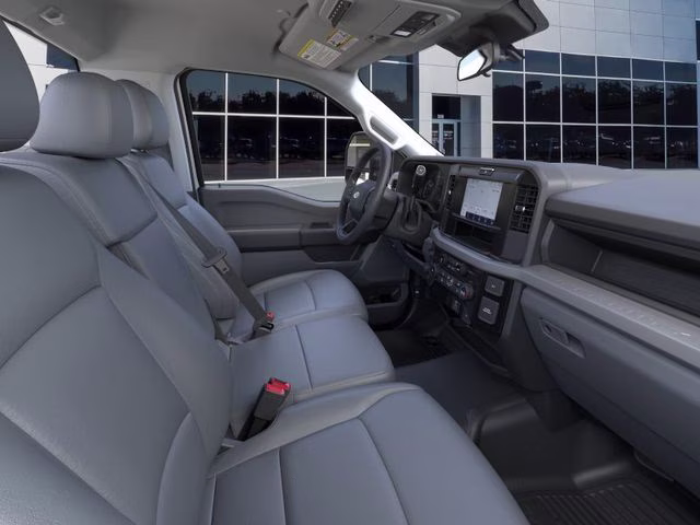2025 Ford F-550 Super Duty Chassis Cab XL - Photo 13
