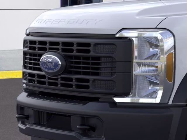 2025 Ford F-550 Super Duty Chassis Cab XL - Photo 20