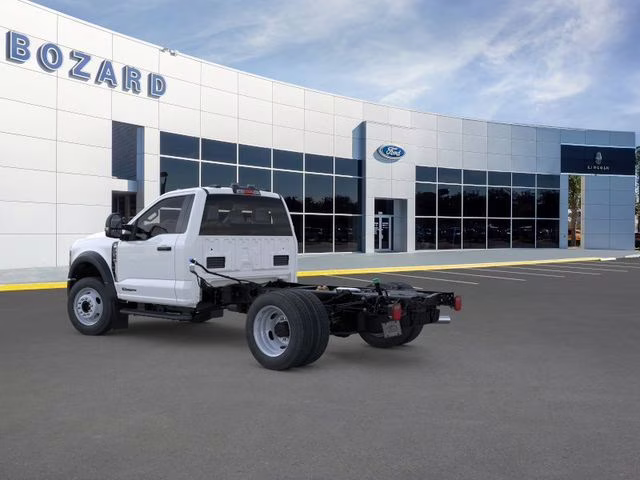2025 Oxford White Ford Super Duty F-550 DRW XL DRW 4X4 Chassis