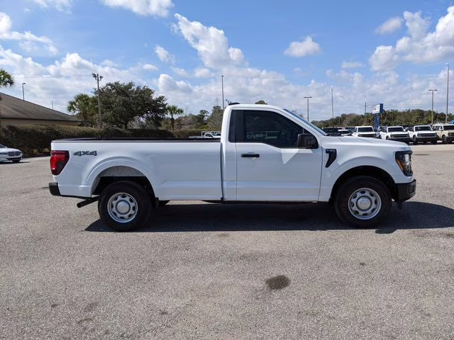 2025 Oxford White Ford F-150 XL 4X4 Truck