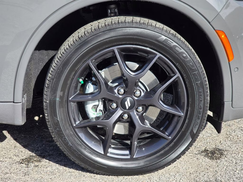 2026 Destroyer Gray Clearcoat Dodge Durango GT Plus HEMI V8 AWD SUV