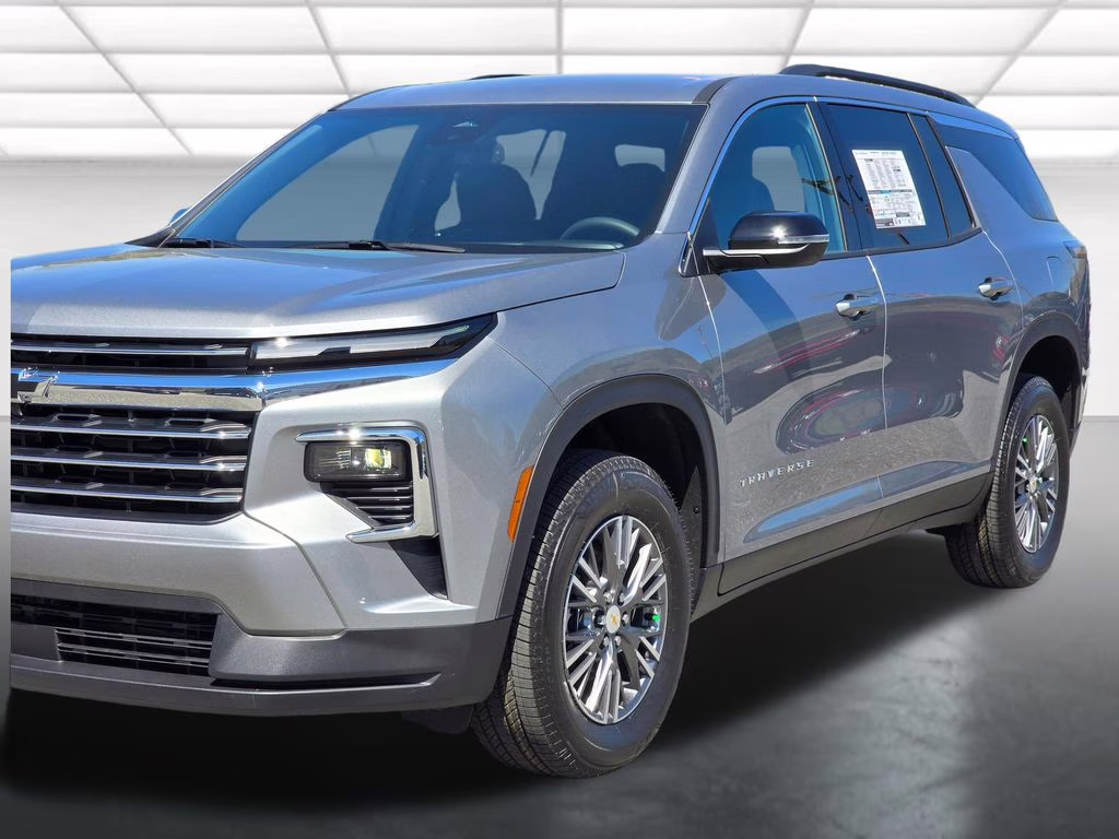 2026 Sterling Gray Metallic Chevrolet Traverse LT FWD SUV