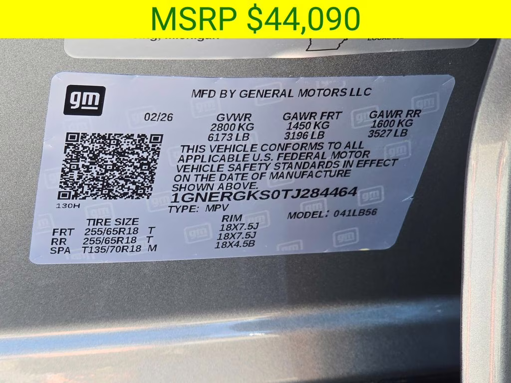 2026 Sterling Gray Metallic Chevrolet Traverse LT FWD SUV