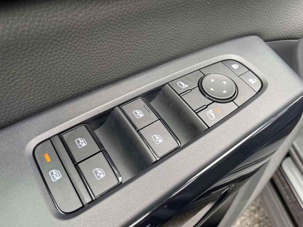 2026 Super Black Nissan Pathfinder SV FWD SUV