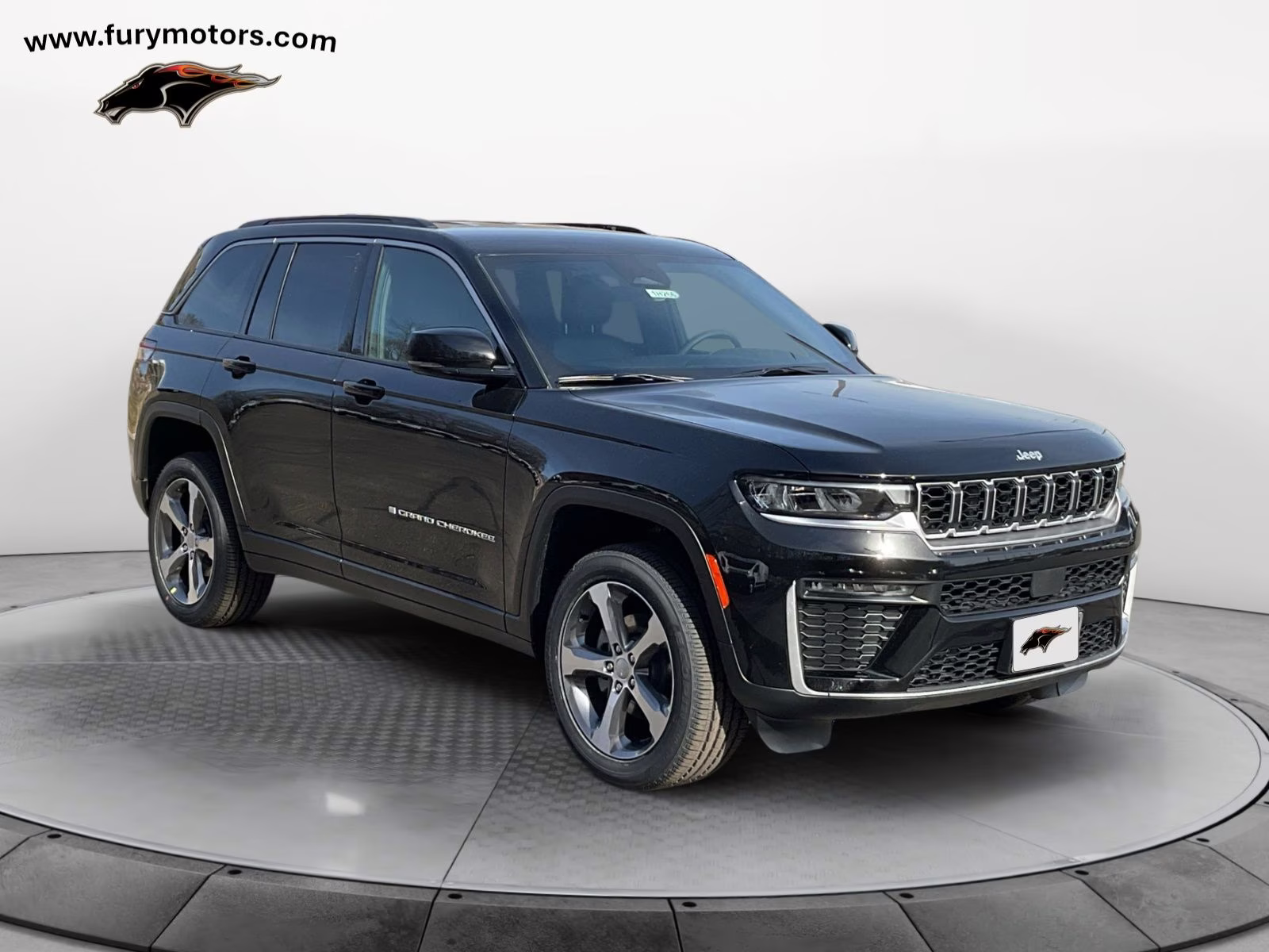 2026 Diamond Black Crystal Pearlcoat Jeep Grand Cherokee Limited 4X4 SUV